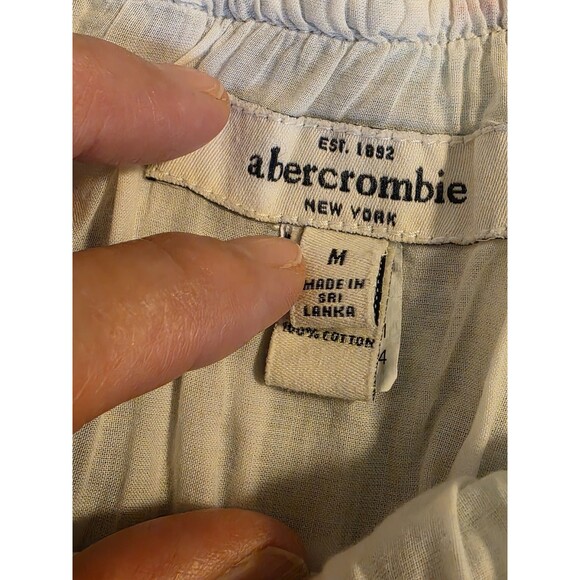 Abercrombie & Fitch Size Med. Multicolor Floral Cotton Elastic Waist Mini Skirt - Picture 2 of 6